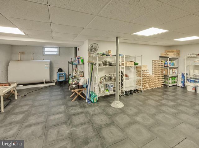 14 JONATHAN WAY, Washington Crossing, PA 18977