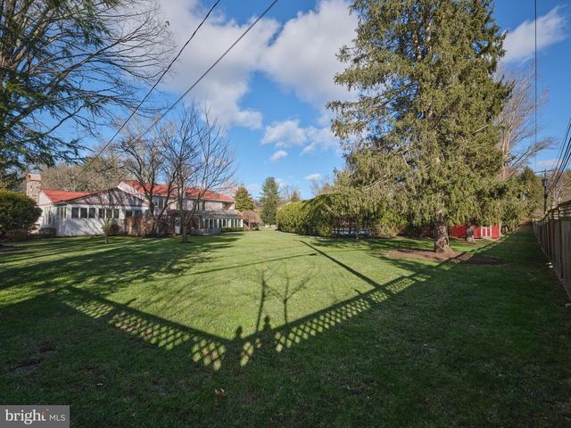 14 JONATHAN WAY, Washington Crossing, PA 18977