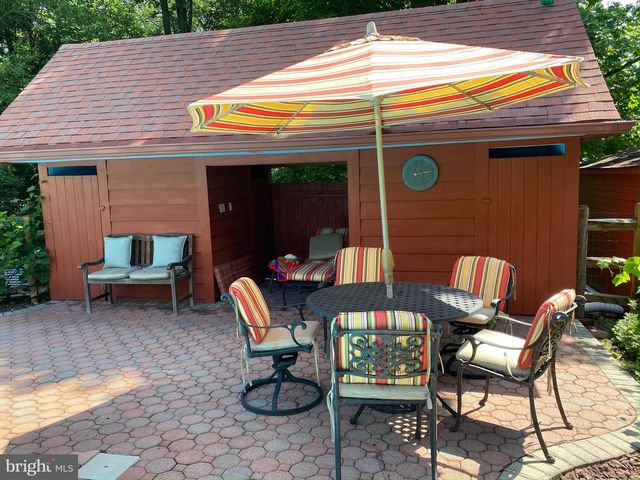 14 JONATHAN WAY, Washington Crossing, PA 18977