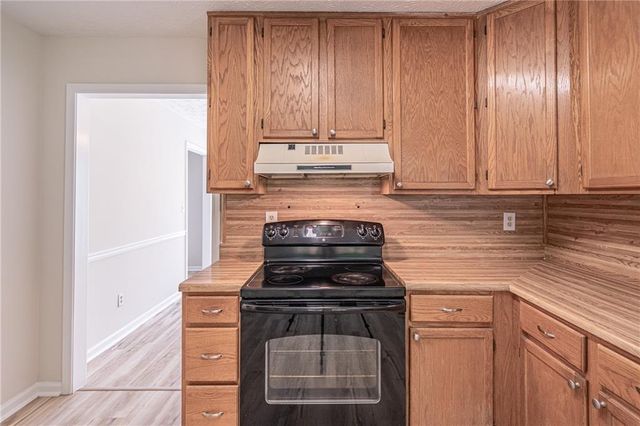 2402 Betsy Court SW, Marietta, GA 30008