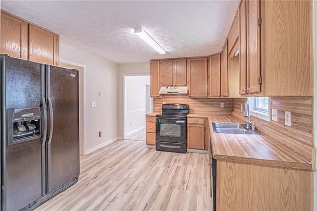 2402 Betsy Court SW, Marietta, GA 30008