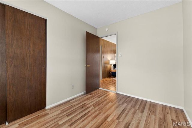 4046 Del Lago Drive, Florissant, MO 63034