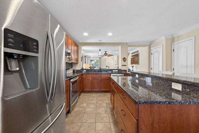 2556 SEA WIND WAY, Clearwater, FL 33763
