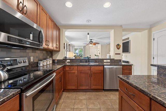 2556 SEA WIND WAY, Clearwater, FL 33763