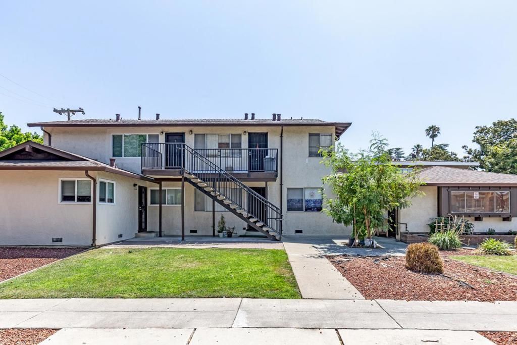 Image 2 of property listing at 3249 Williamsburg Drive, San Jose, CA 95117