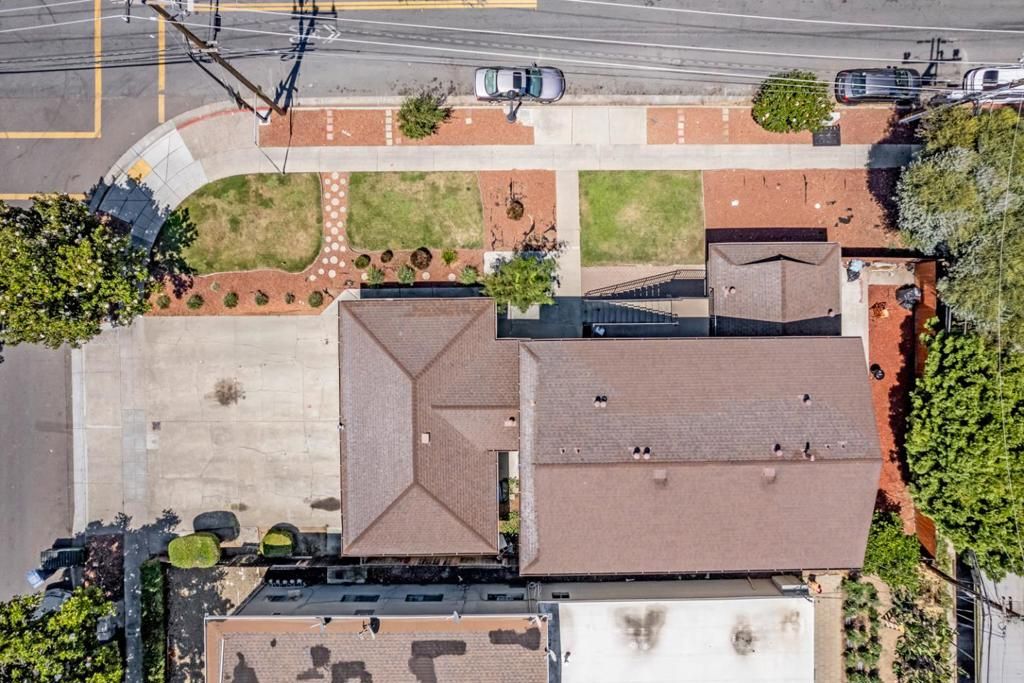Image 23 of property listing at 3249 Williamsburg Drive, San Jose, CA 95117