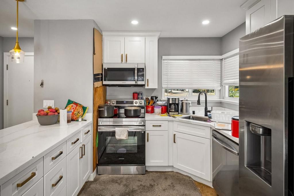 Image 8 of property listing at 3249 Williamsburg Drive, San Jose, CA 95117