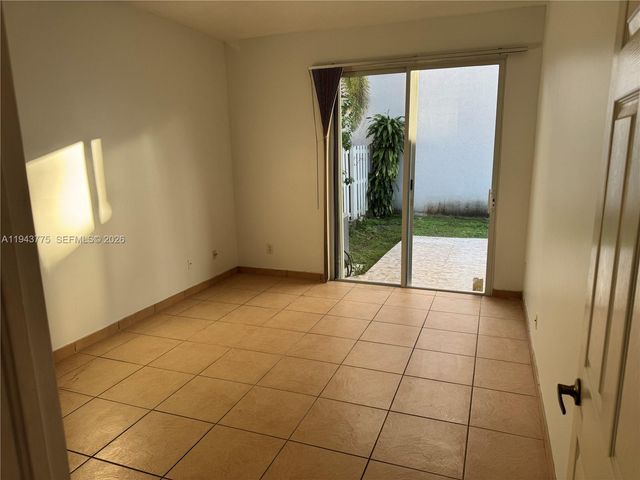 13064 NW 9th Ct 13064, Pembroke Pines, FL 33028