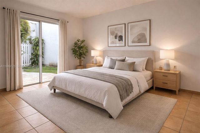 13064 NW 9th Ct 13064, Pembroke Pines, FL 33028