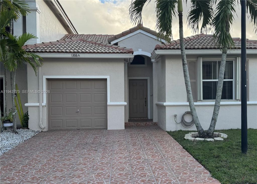 13064 NW 9th Ct 13064, Pembroke Pines, FL 33028