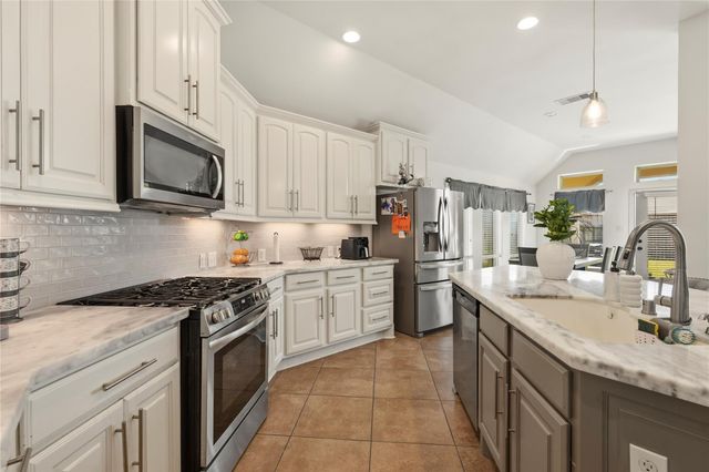 16314 Open Sea Drive, Houston, TX 77044