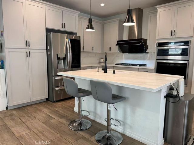7579 Botany, Chino, CA 91708