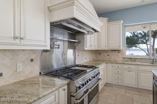 116 DIEGO ISLAND Court, St. Augustine, FL 32095
