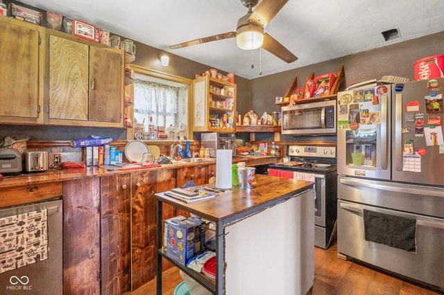 1804 N Ewing Street, Seymour, IN 47274