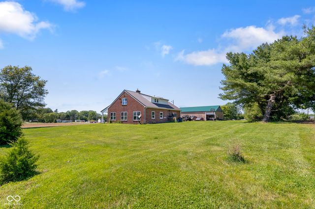 1804 N Ewing Street, Seymour, IN 47274