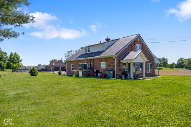 1804 N Ewing Street, Seymour, IN 47274