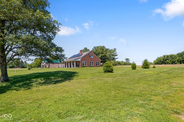 1804 N Ewing Street, Seymour, IN 47274