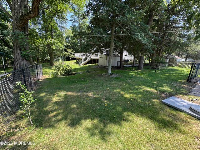 1762 Lakeside Drive S, Forked River, NJ 08731