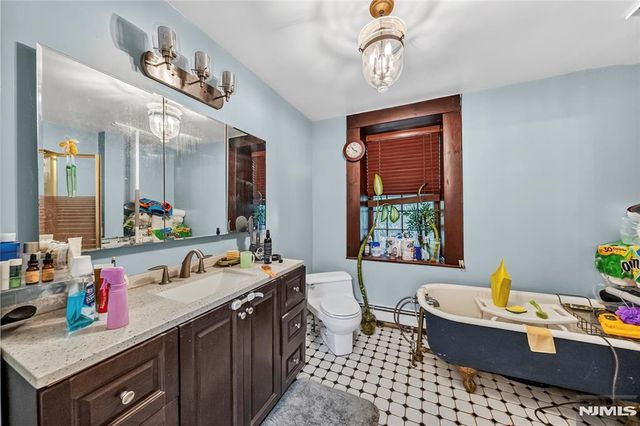 111 Madison Avenue, Cresskill, NJ 07626