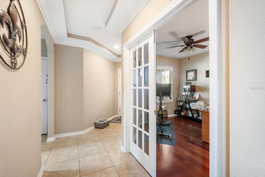 Image 23 of property listing at 7878 TUSCANY WOODS DRIVE, Tampa, FL 33647