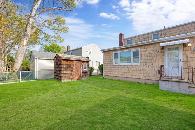 528 Coakley Street, East Meadow, NY 11554