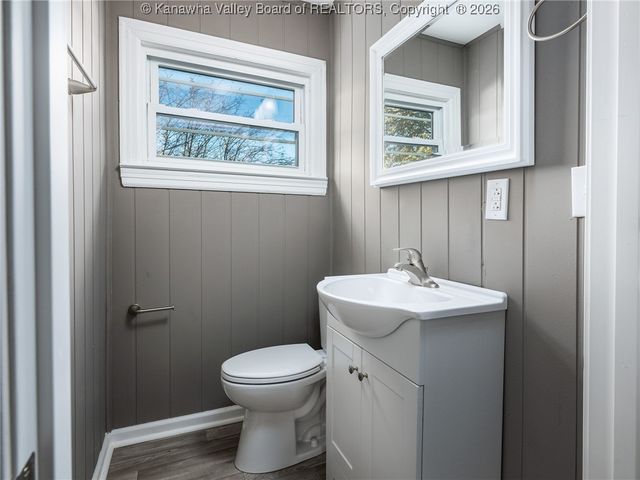 2805 Lincoln Avenue, St Albans, WV 25177