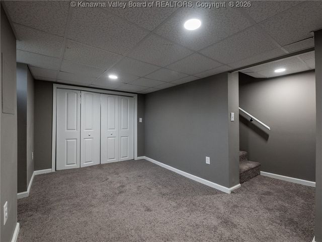 2805 Lincoln Avenue, St Albans, WV 25177