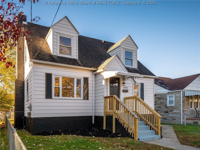 2805 Lincoln Avenue, St Albans, WV 25177