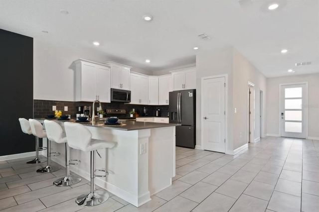 2721 BOOKMARK DRIVE, Kissimmee, FL 34746