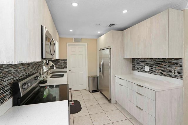 30120 SW 156th Ave, Homestead, FL 33033