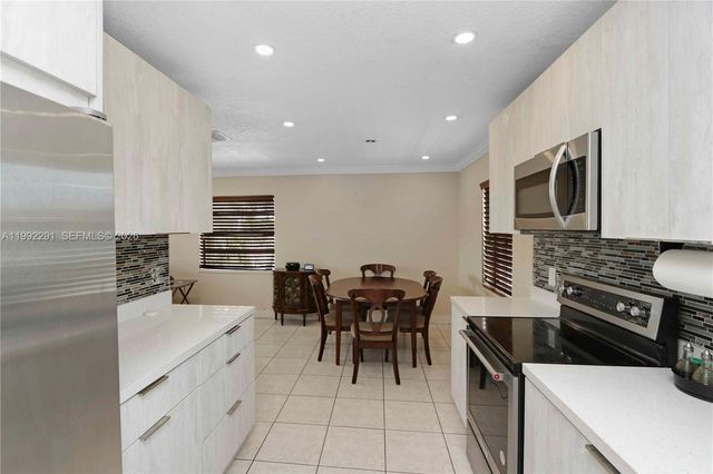 30120 SW 156th Ave, Homestead, FL 33033