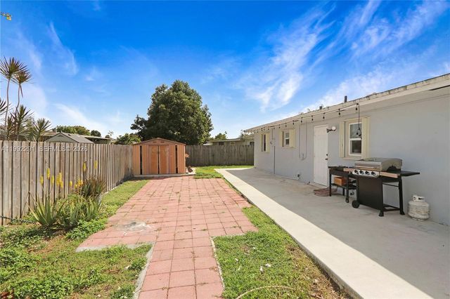 30120 SW 156th Ave, Homestead, FL 33033