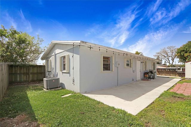 30120 SW 156th Ave, Homestead, FL 33033