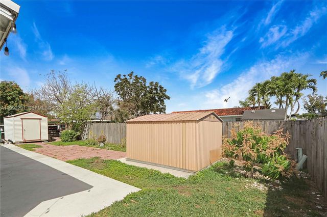 30120 SW 156th Ave, Homestead, FL 33033