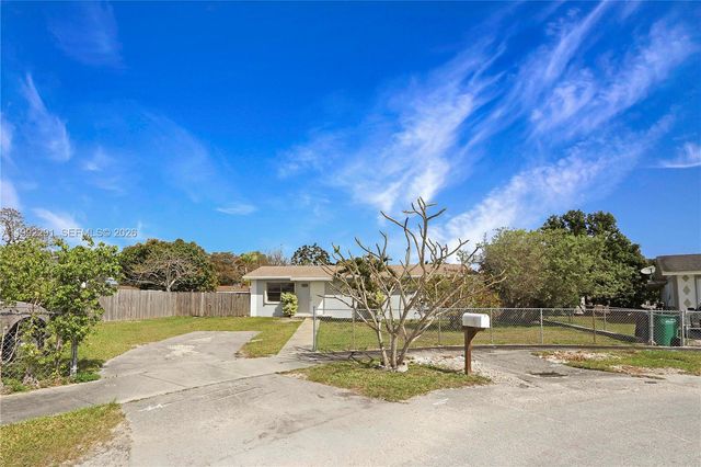 30120 SW 156th Ave, Homestead, FL 33033