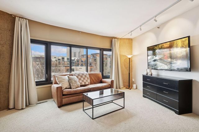 3141 Dean Court 308, Minneapolis, MN 55416