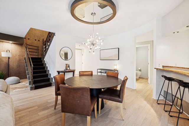 3141 Dean Court 308, Minneapolis, MN 55416