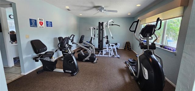 2009 RIVERBLUFF PARKWAY V334, Sarasota, FL 34231