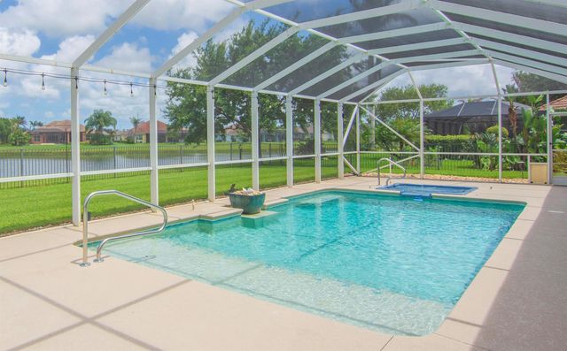 470 Pittman Avenue, Vero Beach, FL 32968