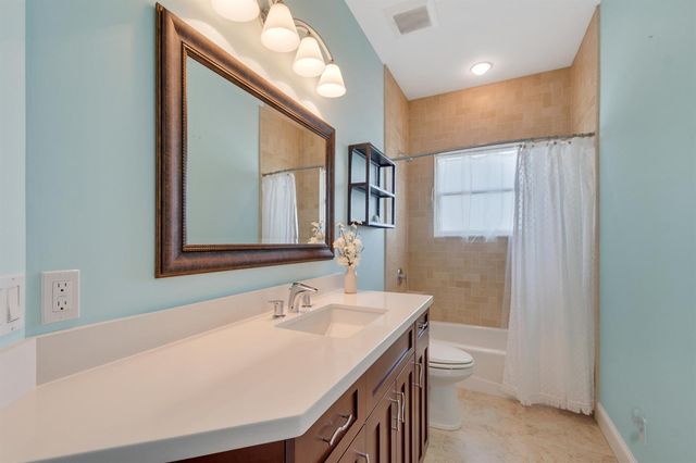 470 Pittman Avenue, Vero Beach, FL 32968