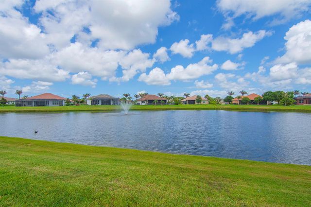 470 Pittman Avenue, Vero Beach, FL 32968