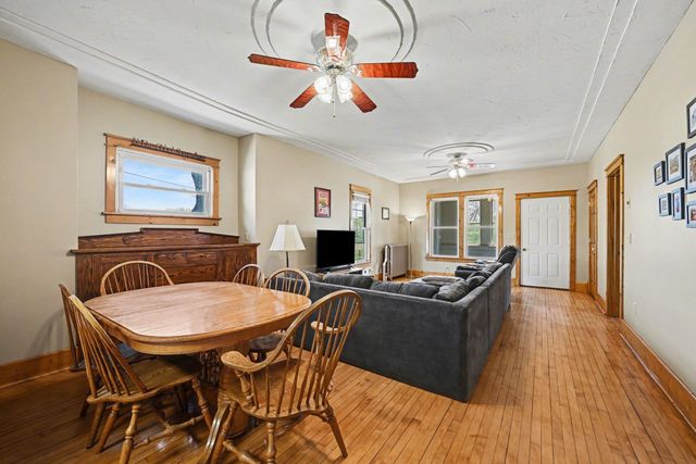 213 Boulevard Avenue NE, Montgomery, MN 56069