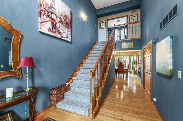 318 Paris Place, Eau Claire, WI 54703