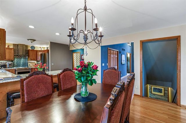 318 Paris Place, Eau Claire, WI 54703