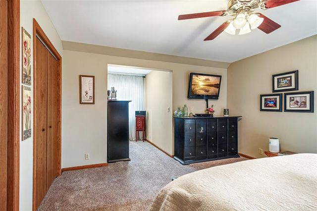 318 Paris Place, Eau Claire, WI 54703