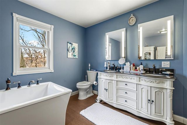 318 Paris Place, Eau Claire, WI 54703