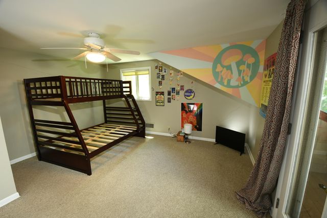 803 N Kalamazoo Street, Paw Paw, MI 49079