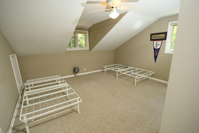 803 N Kalamazoo Street, Paw Paw, MI 49079