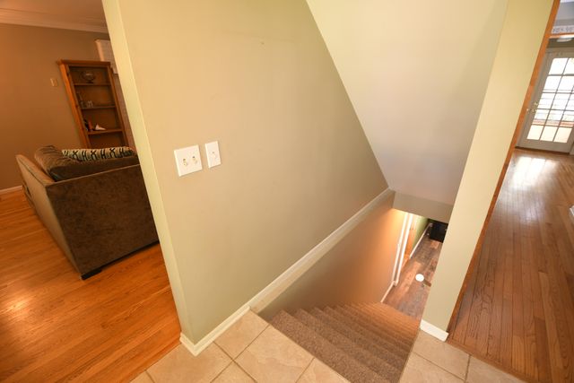803 N Kalamazoo Street, Paw Paw, MI 49079