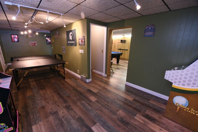 803 N Kalamazoo Street, Paw Paw, MI 49079